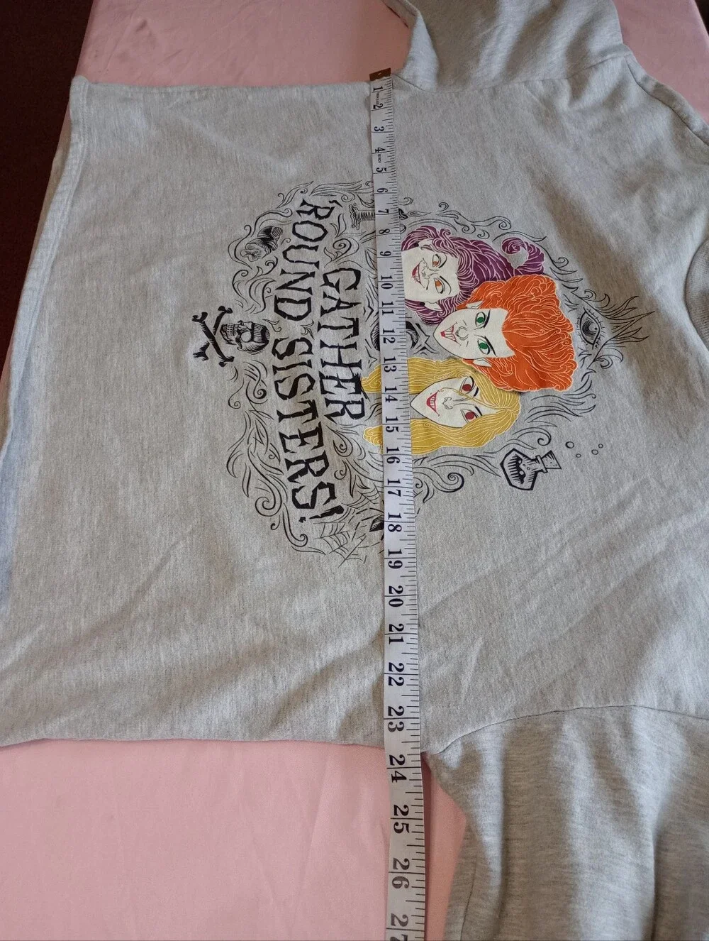 Disney Hocus Pocus Junior Womens Gray Witch Sweatshirt size L(11-13)